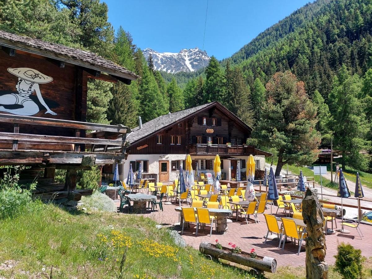 Gite Du Prilet Saint-Luc Dış mekan fotoğraf
